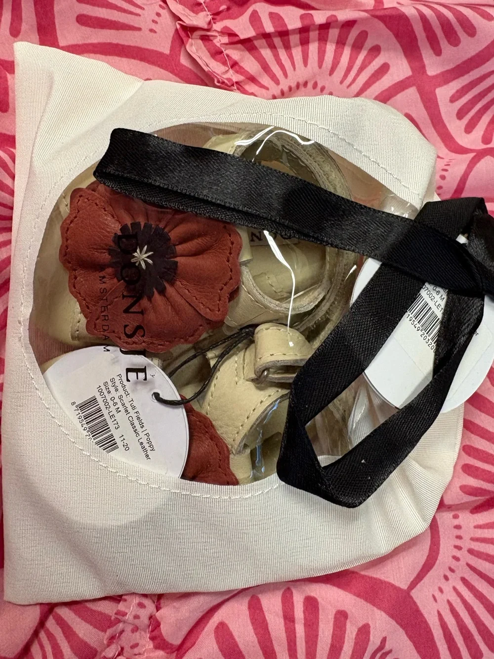 NWT Donsje Tuti Fields, Poppy, Scarlett Classic Leather Sandals, size 0-6 months